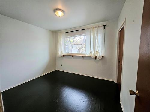 201 Wordsworth Way, Winnipeg, MB 
