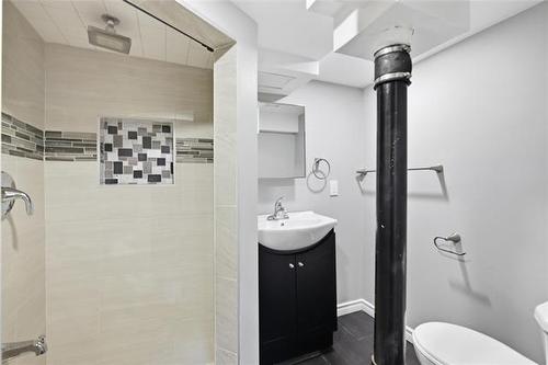 873 Beach Ave, Winnipeg, MB 