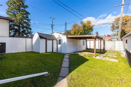 873 Beach Ave, Winnipeg, MB 