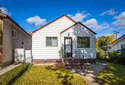 873 Beach AVE  Winnipeg, MB R2L 1E1