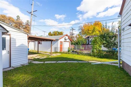 873 Beach Ave, Winnipeg, MB 