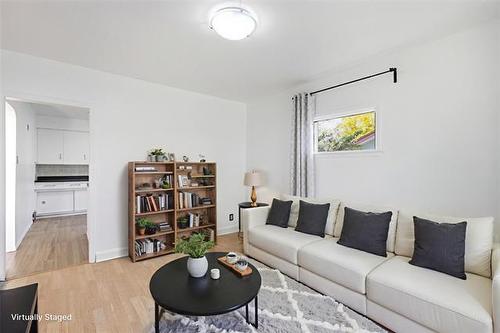 873 Beach Ave, Winnipeg, MB 