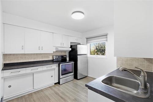873 Beach Ave, Winnipeg, MB 
