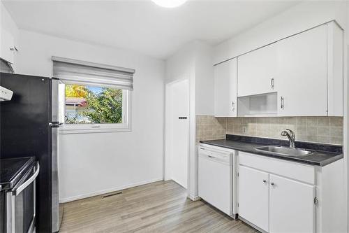873 Beach Ave, Winnipeg, MB 