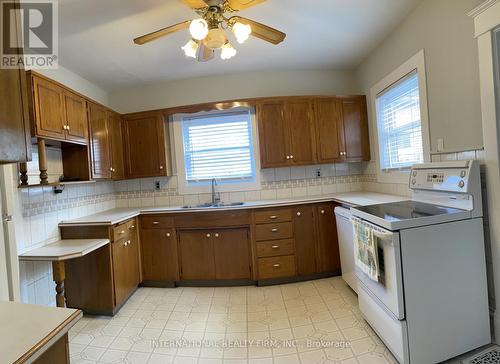 120 ST ANDREWS STREET  Cambridge, ON N1S 1M9
