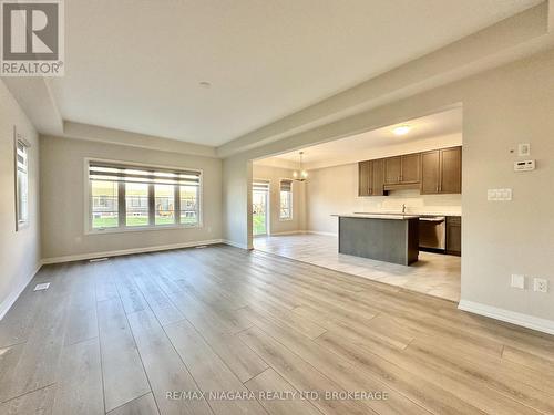49 SAFFRON WAY , Pelham (Fonthill), Ontario L0S 1E1 4