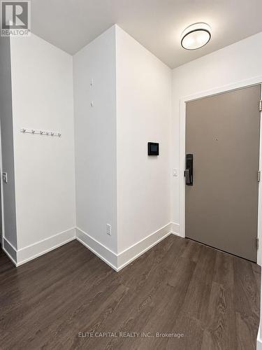 3813 - 10 YORK STREET , Toronto, Ontario M5J 2Z2 2