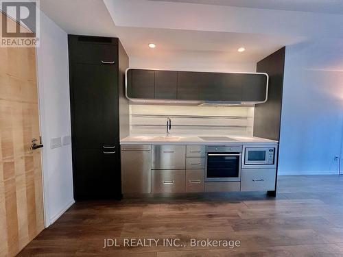 805 - 45 CHARLES STREET , Toronto, Ontario M4Y 1S2 4