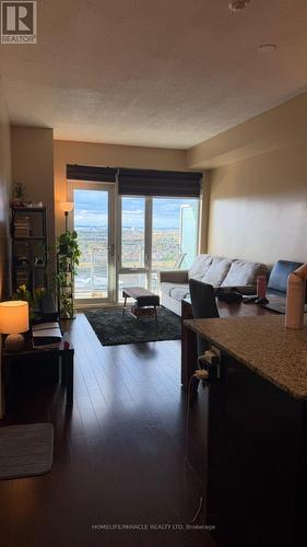 2110 - 360 SQUARE ONE DRIVE , Mississauga, Ontario L5B 0G7 5