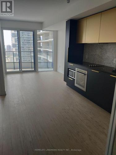 2617 - 85 WOOD STREET , Toronto, Ontario M4Y 0E8 4