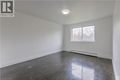 285 ERB Street W Unit# 707 , Waterloo, Ontario N2L 1W4 5