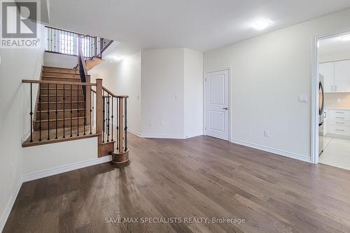440 BARKER PARKWAY , Thorold, Ontario L2V 0K7 4