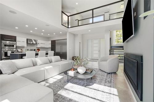 916 Somerset Avenue, Winnipeg, MB 