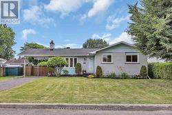 278 GLENEAGLES AVENUE  Ottawa, ON K1E 1L8