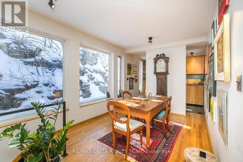 27 Perkins Street, Ottawa, ON 