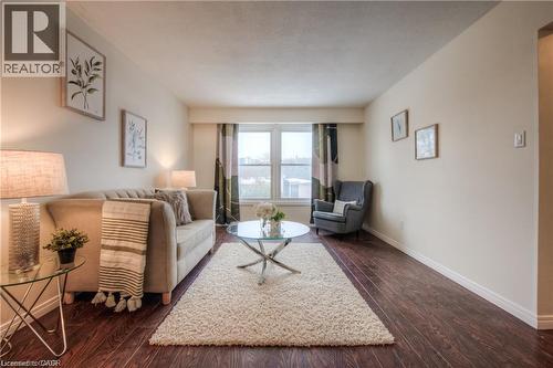 206 GREEN VALLEY Drive Unit# 7 , Kitchener, Ontario N2P 1G9 5