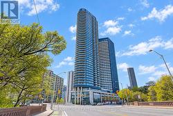 1622 - 585 BLOOR STREET E Toronto, ON M4W 0B3