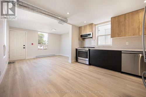 3 - 1146 COLLEGE STREET , Toronto, Ontario M6H 1B6 4
