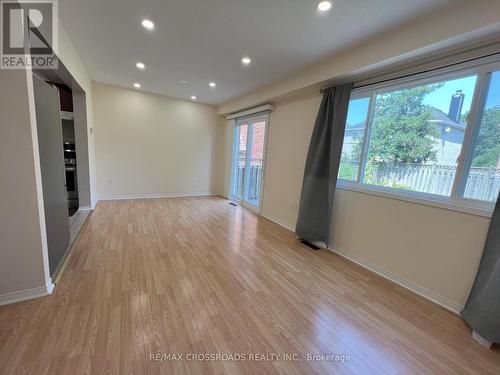 51 HOOD CRESCENT , Brampton, Ontario L6Y 4S7 5