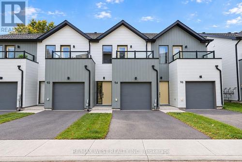 94 SUNSHINE LANE  Orillia, ON L3V 7L8
