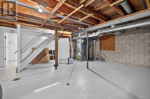 2258 Russell Road, Ottawa, ON 