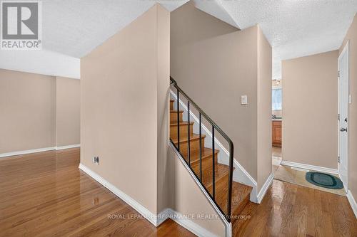 2258 Russell Road, Ottawa, ON 