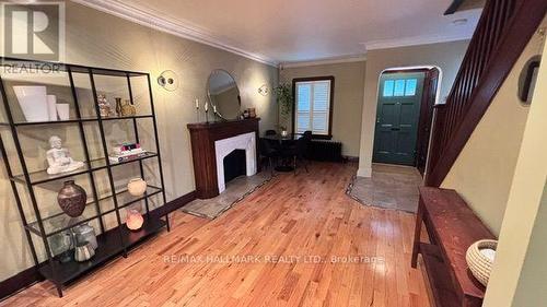 MAIN & 2ND FLOORS - 457 MORTIMER AVENUE , Toronto, Ontario M4J 2G3 5
