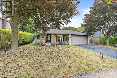 33 FAGAN DRIVE  Halton Hills, ON L7G 4P4