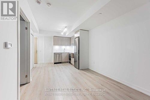 2103 - 395 BLOOR STREET E , Toronto, Ontario M4W 0B4 2