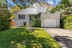 840 MCNAUGHTON STREET South Bruce Peninsula, ON N0H 2T0