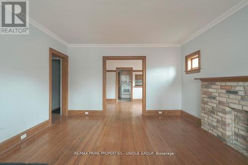 MAIN - 1 BONFIELD AVENUE , Toronto, Ontario M4E 1B9 2
