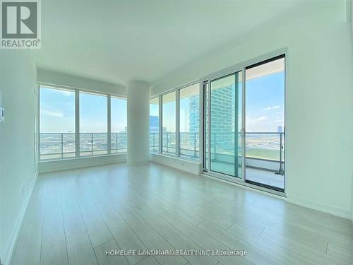4109 - 950 PORTAGE PARKWAY , Vaughan, Ontario L4K 0J7 5