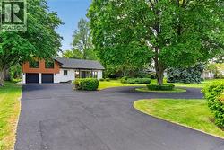 274 MOUNTAIN BROW Boulevard  Hamilton, ON L8T 1A6