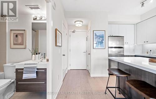 525 - 8 FIELDWAY ROAD , Toronto, Ontario M8Z 0C3 3