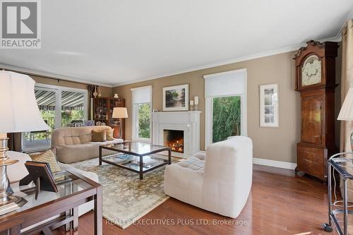 691 Nautalex Court, Mississauga, ON 