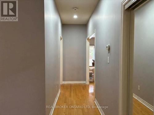 (MAIN) - 88 SIR JACOBS CRESCENT , Brampton (Fletcher's Meadow), Ontario L7A 3T5 4