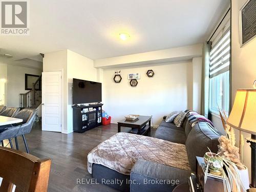 35 VANILLA TRAIL , Thorold (Rolling Meadows), Ontario L2V 0K6 5