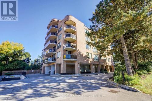 301 - 96 FIFESHIRE ROAD , Toronto, Ontario M2L 2X9 2