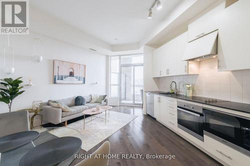 918 - 23 GLEBE ROAD W , Toronto, Ontario M5P 0A1 2