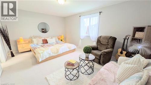 68 Benjamin Drive, Hamilton, ON 