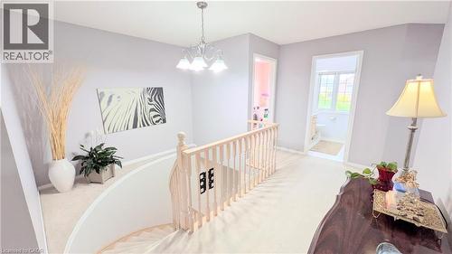 68 Benjamin Drive, Hamilton, ON 