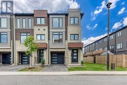 55 SENTINEL LANE  Hamilton, ON L9C 0E8