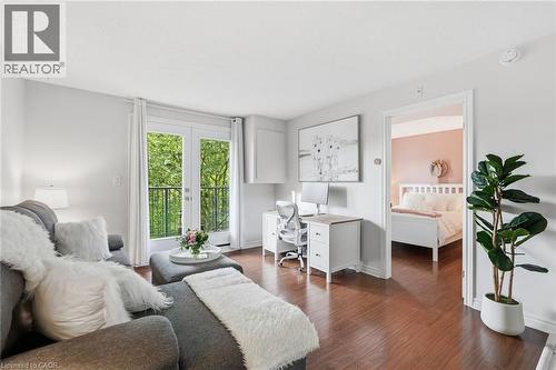 2030 CLEAVER Avenue Unit# 322  Burlington, ON L7M 4C3
