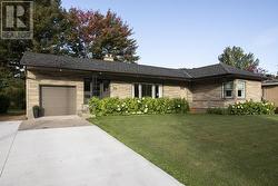 35 Hugill ST  Sault Ste. Marie, ON P6A 4E6