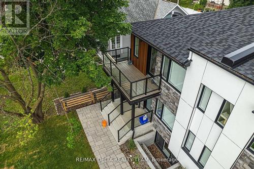 3 - 77A GRANTON AVENUE , Ottawa, Ontario K2G 1L2 4