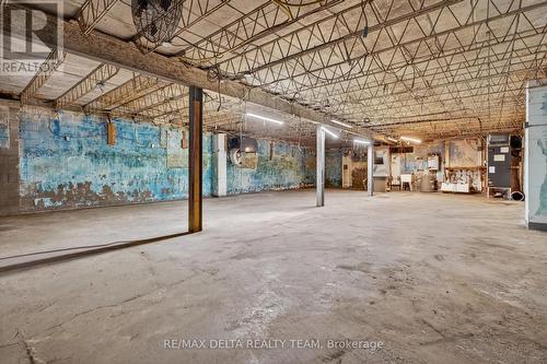 Lower level has high ceilings - 538 Mutual Street, Ottawa, ON 