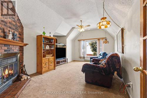 27 Bramblegrove Crescent, Ottawa, ON 