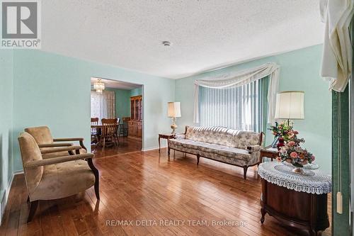 27 Bramblegrove Crescent, Ottawa, ON 