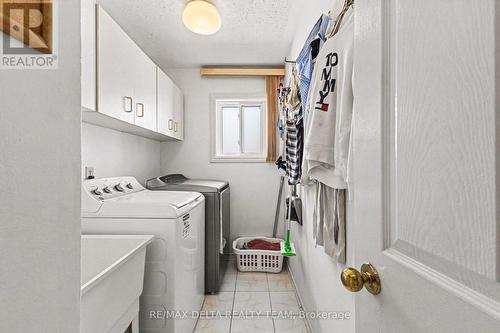 27 Bramblegrove Crescent, Ottawa, ON 