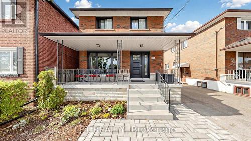 MAIN FLOOR APT. - 477 COSBURN AVENUE , Toronto, Ontario M4J 2N6 4